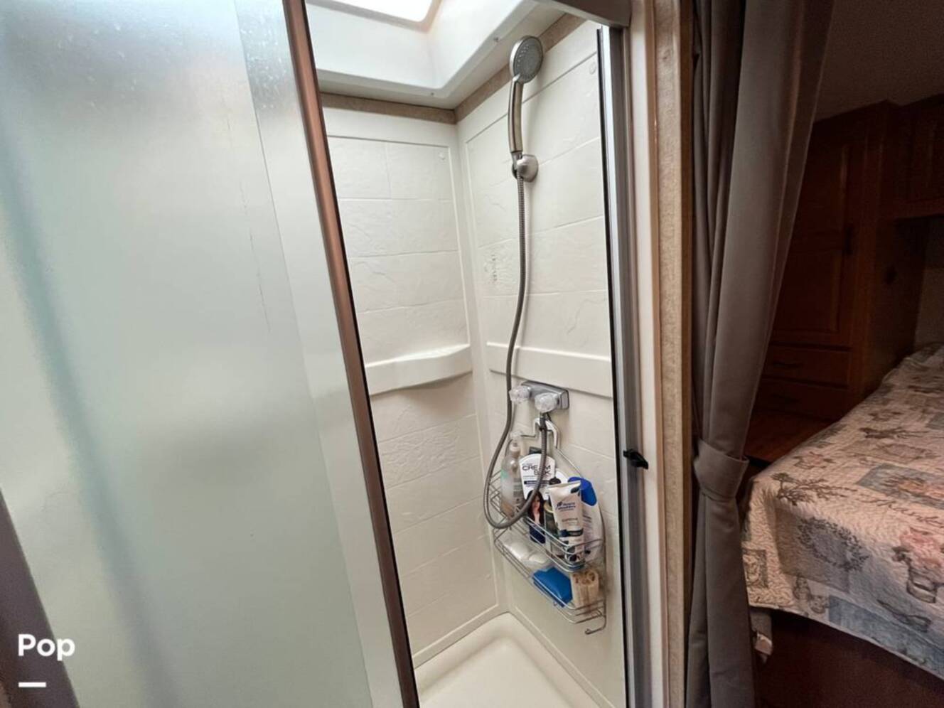 A photo of this 2018 Thor Motor Coach Majestic 28A