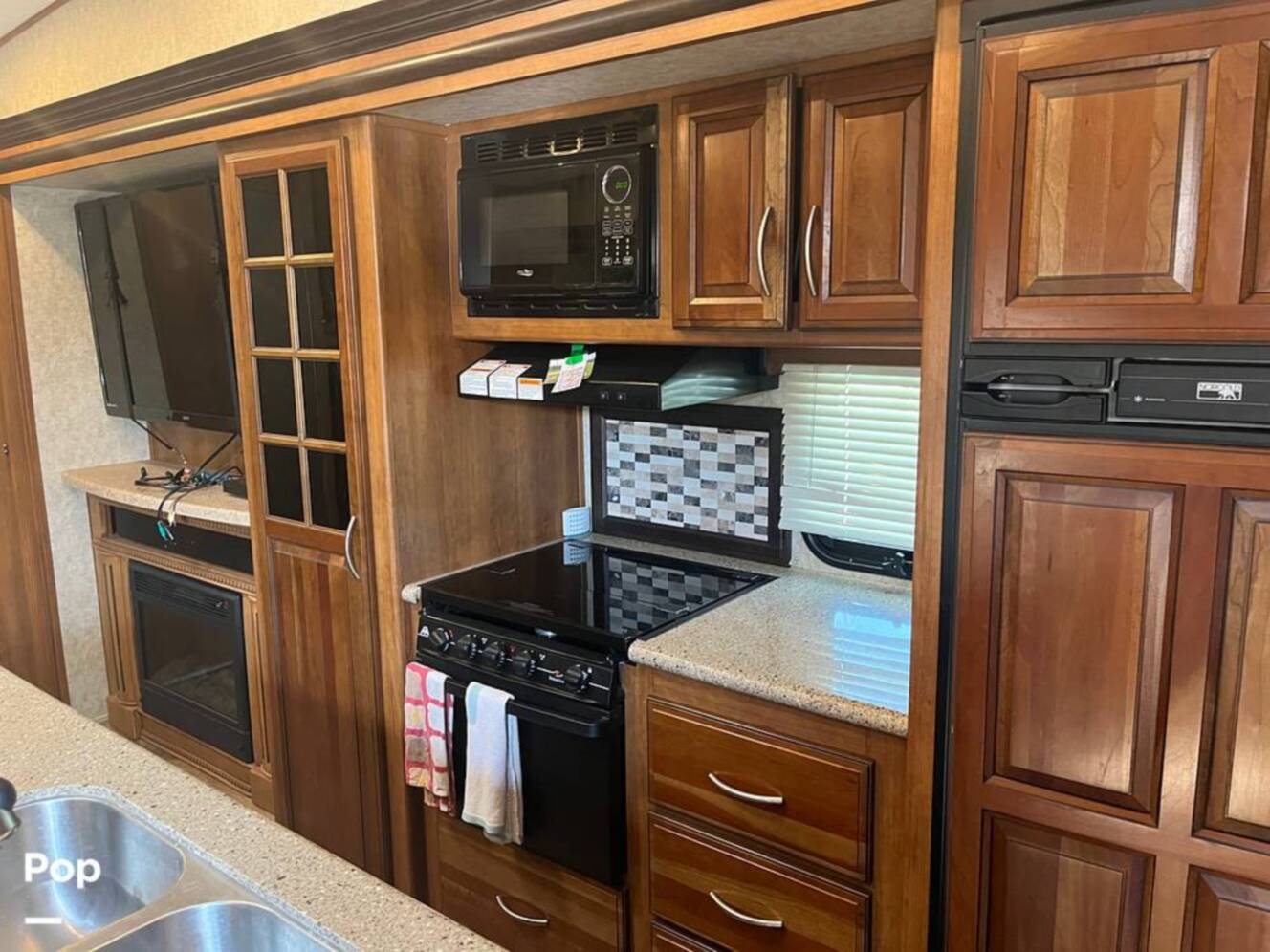 A photo of this 2016 Prime Time Crusader 337QBH