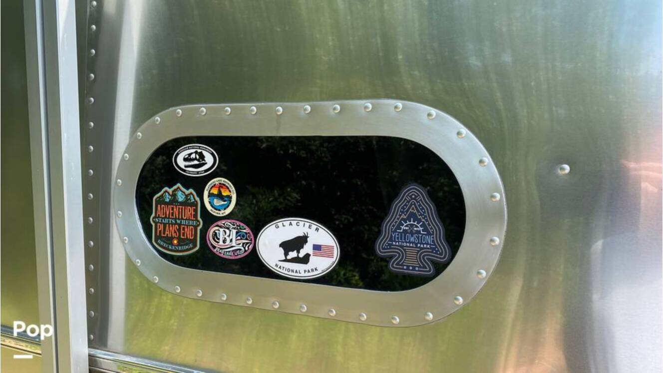 A photo of this 2019 Airstream Flying Cloud 30FB Bunk
