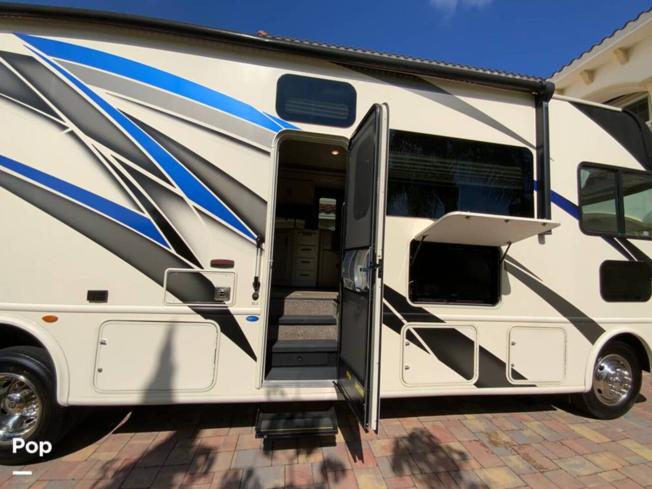 A photo of this 2021 Thor Motor Coach A.C.E. Evo 32.3