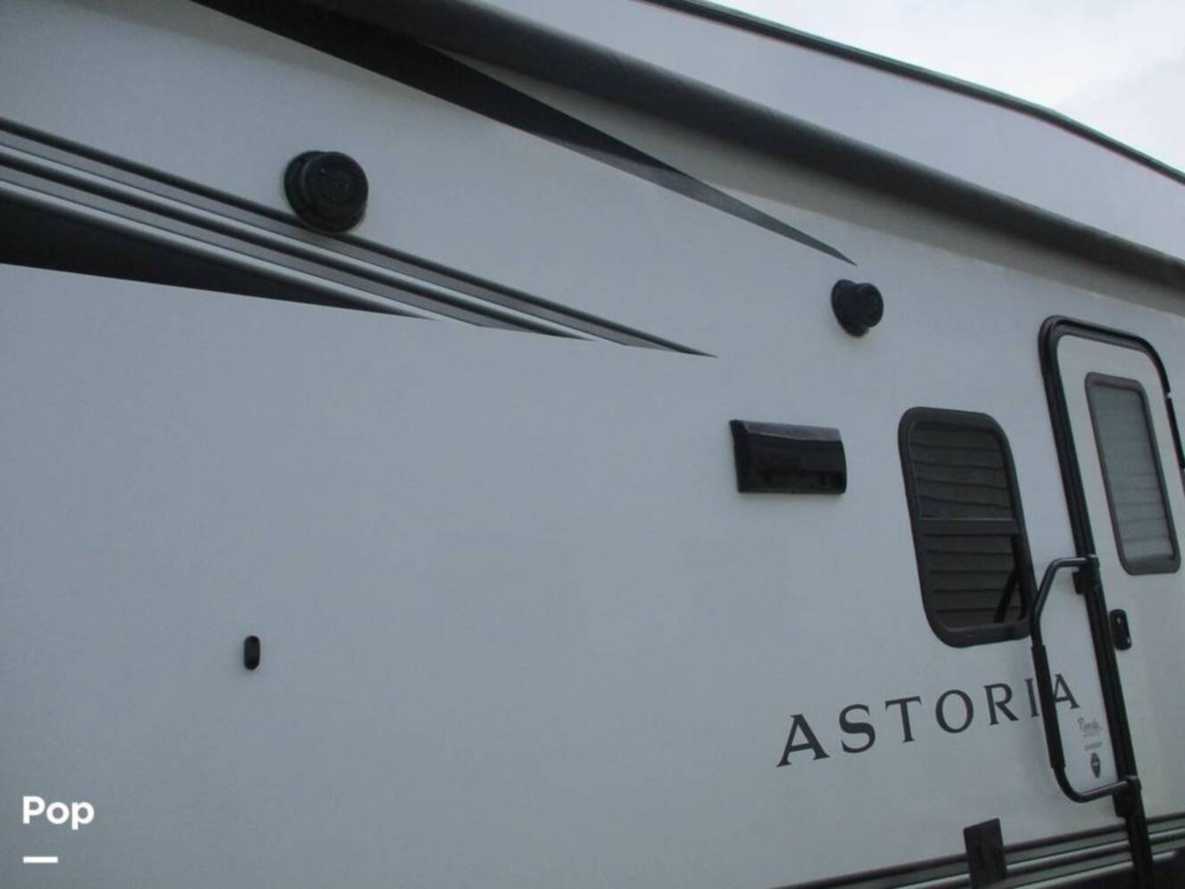 A photo of this 2021 Dutchmen Astoria 2503REF