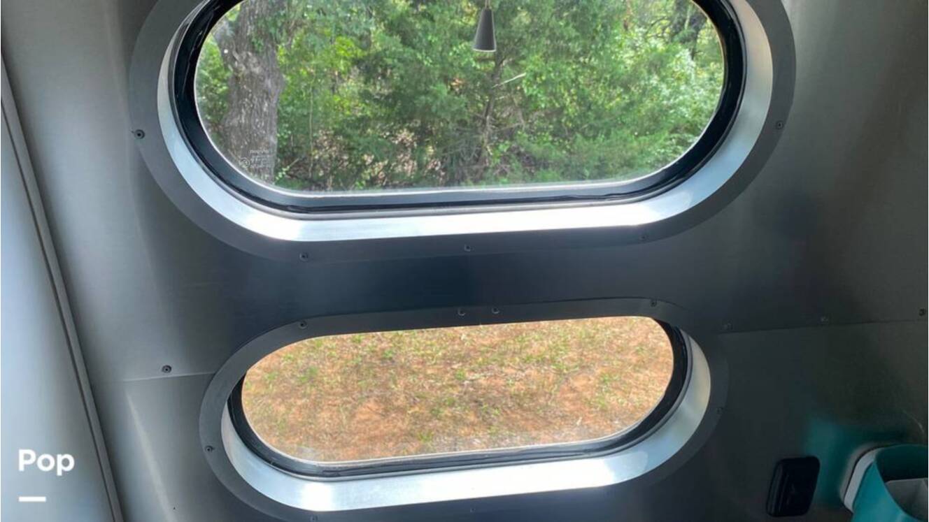 A photo of this 2019 Airstream Flying Cloud 30FB Bunk