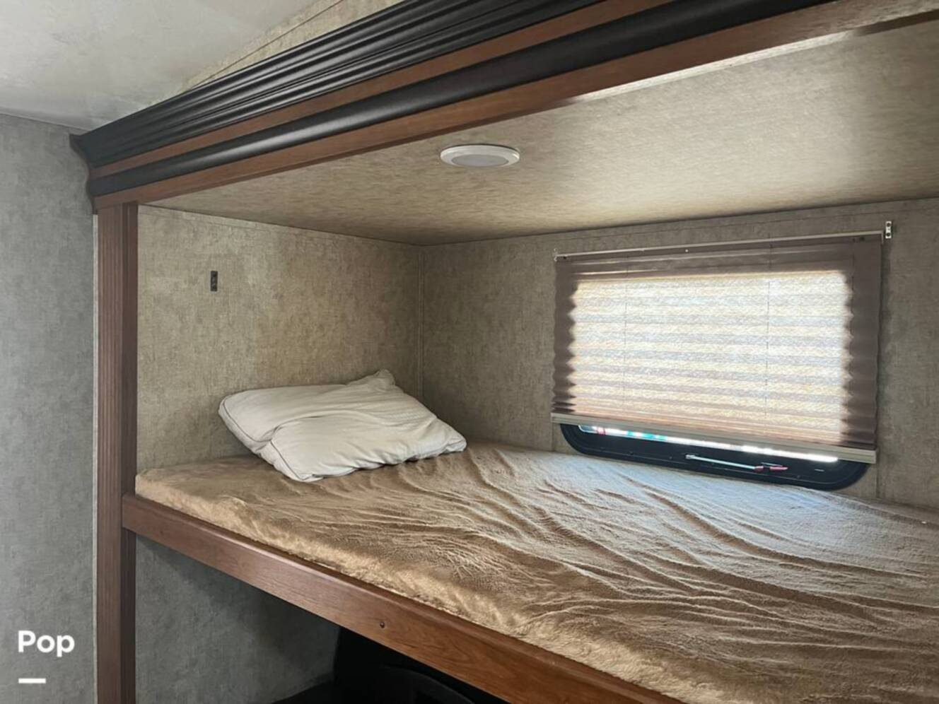A photo of this 2016 Prime Time Crusader 337QBH