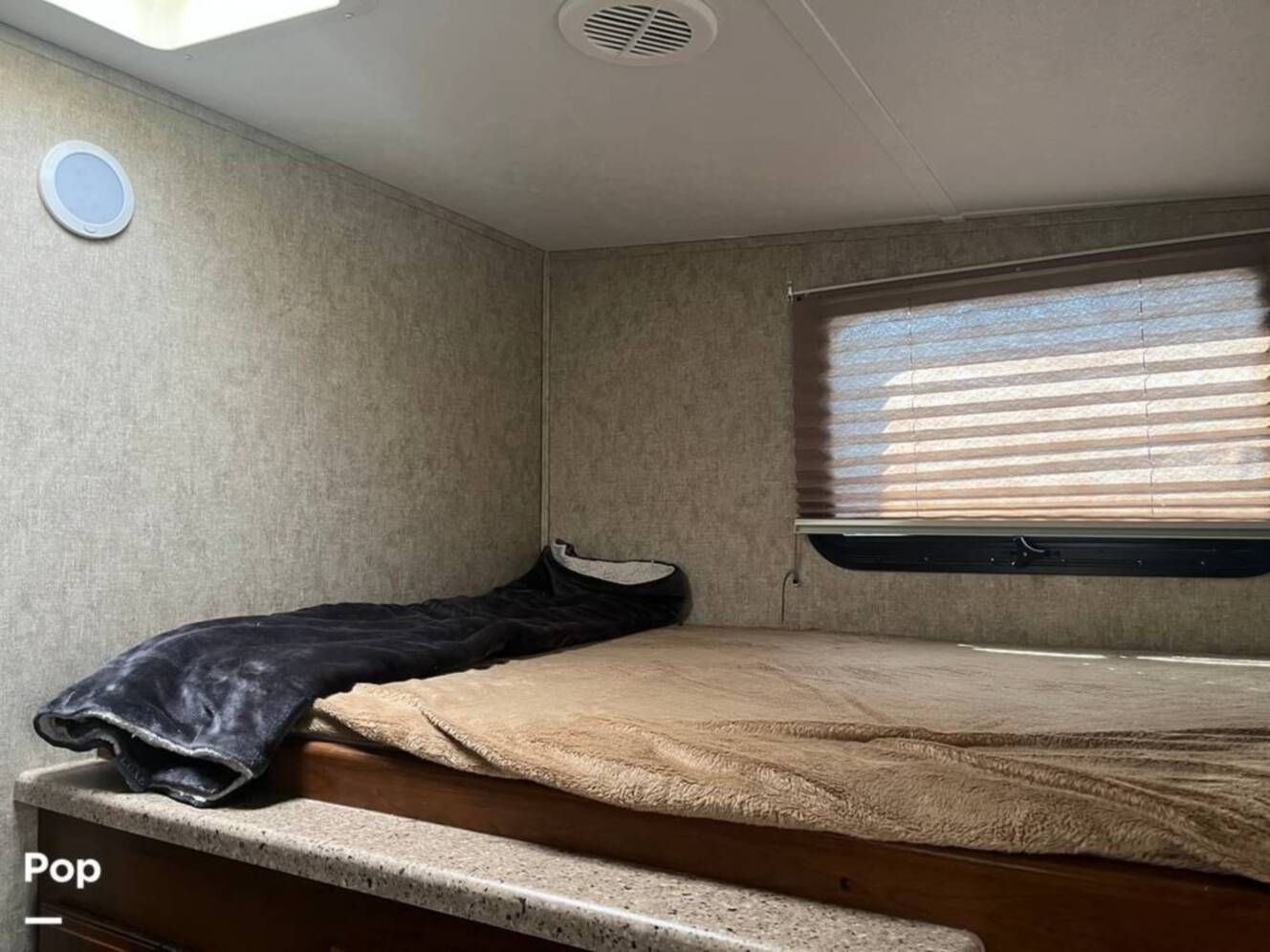 A photo of this 2016 Prime Time Crusader 337QBH