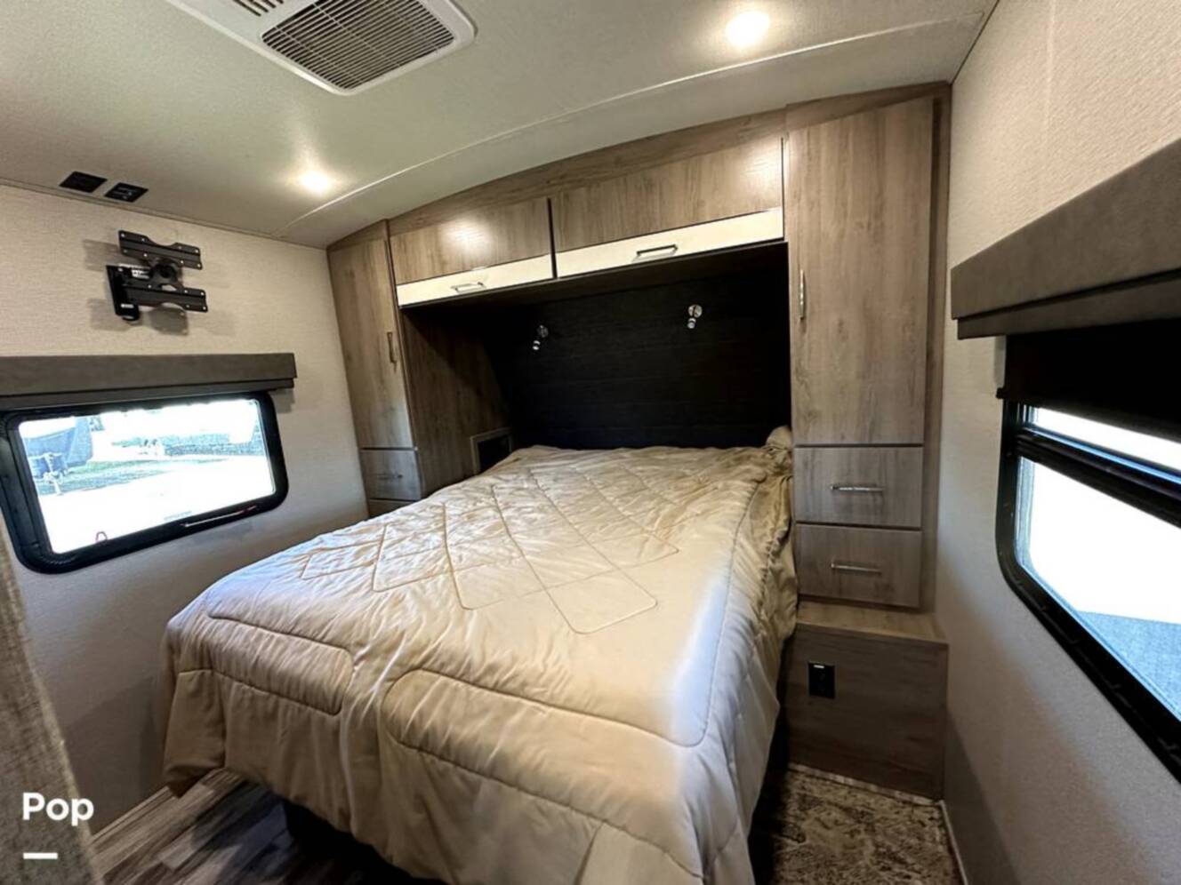 A photo of this 2022 Grand Design Imagine 2970RL