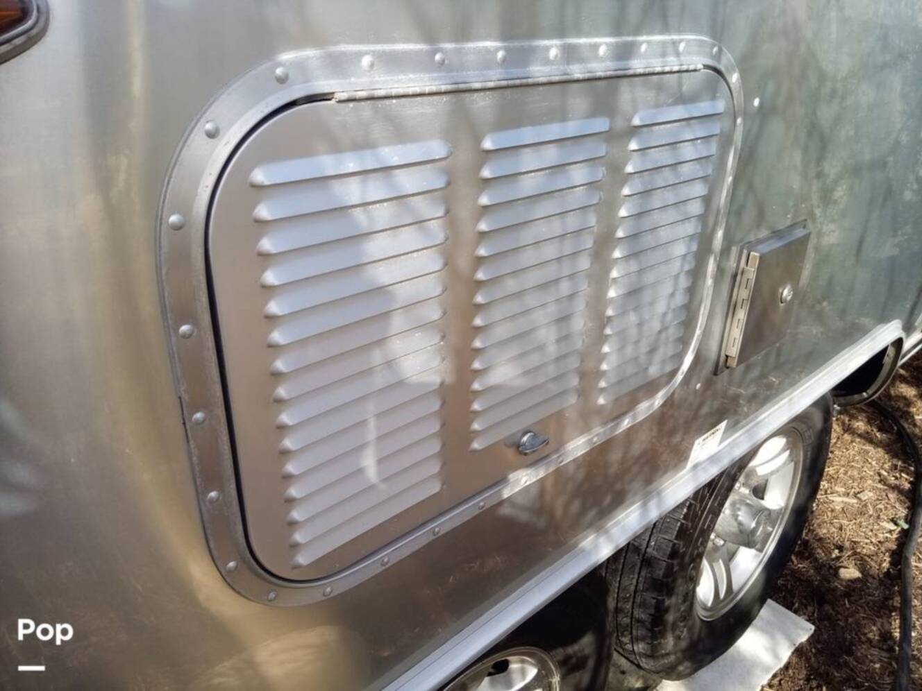 A photo of this 2016 Airstream Classic 30 Twin