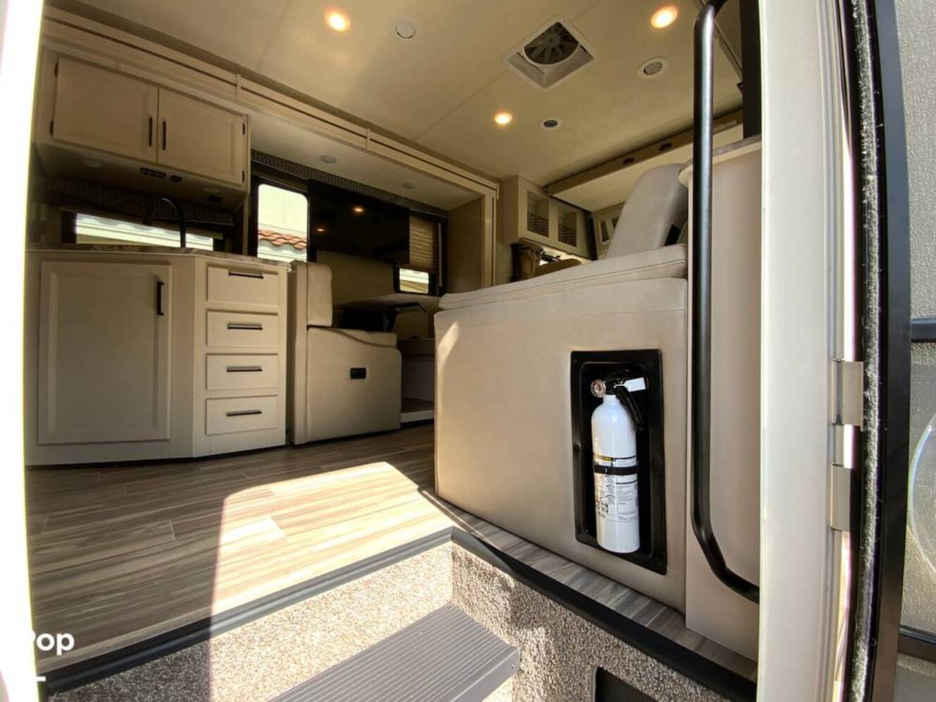 A photo of this 2021 Thor Motor Coach A.C.E. Evo 32.3