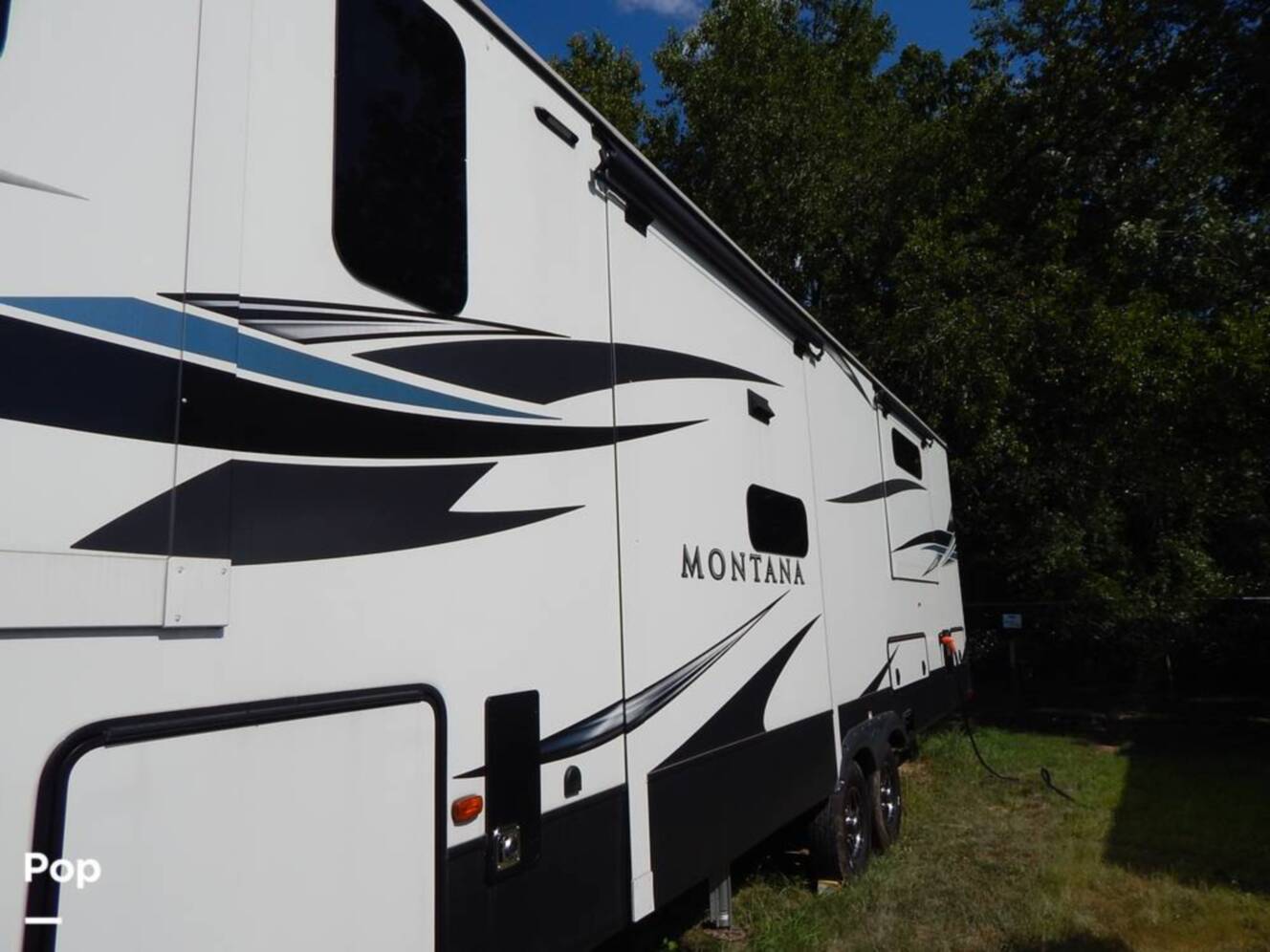 A photo of this 2021 Keystone Montana 3761FL