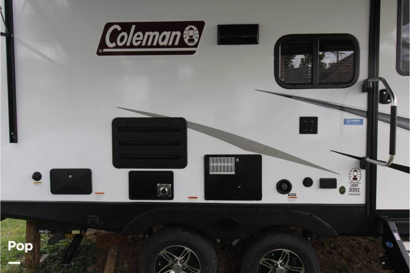 A photo of this 2021 Dutchmen Coleman 1805RB