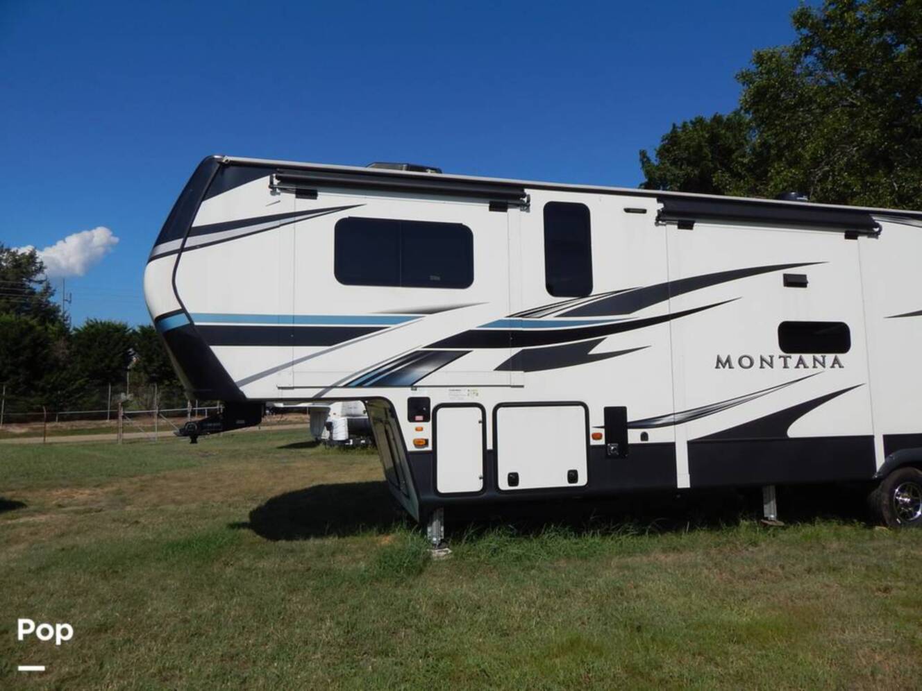 A photo of this 2021 Keystone Montana 3761FL