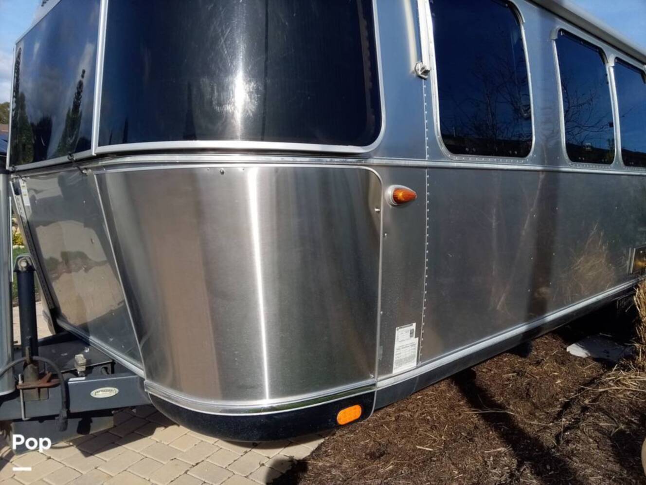A photo of this 2016 Airstream Classic 30 Twin