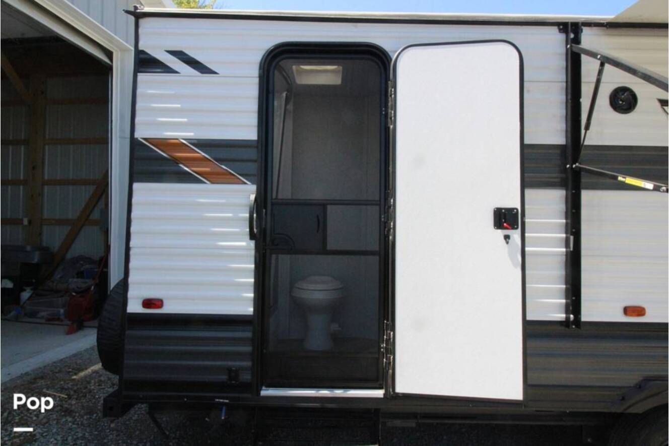 A photo of this 2022 Forest River Wildwood X-lite 263BHXL