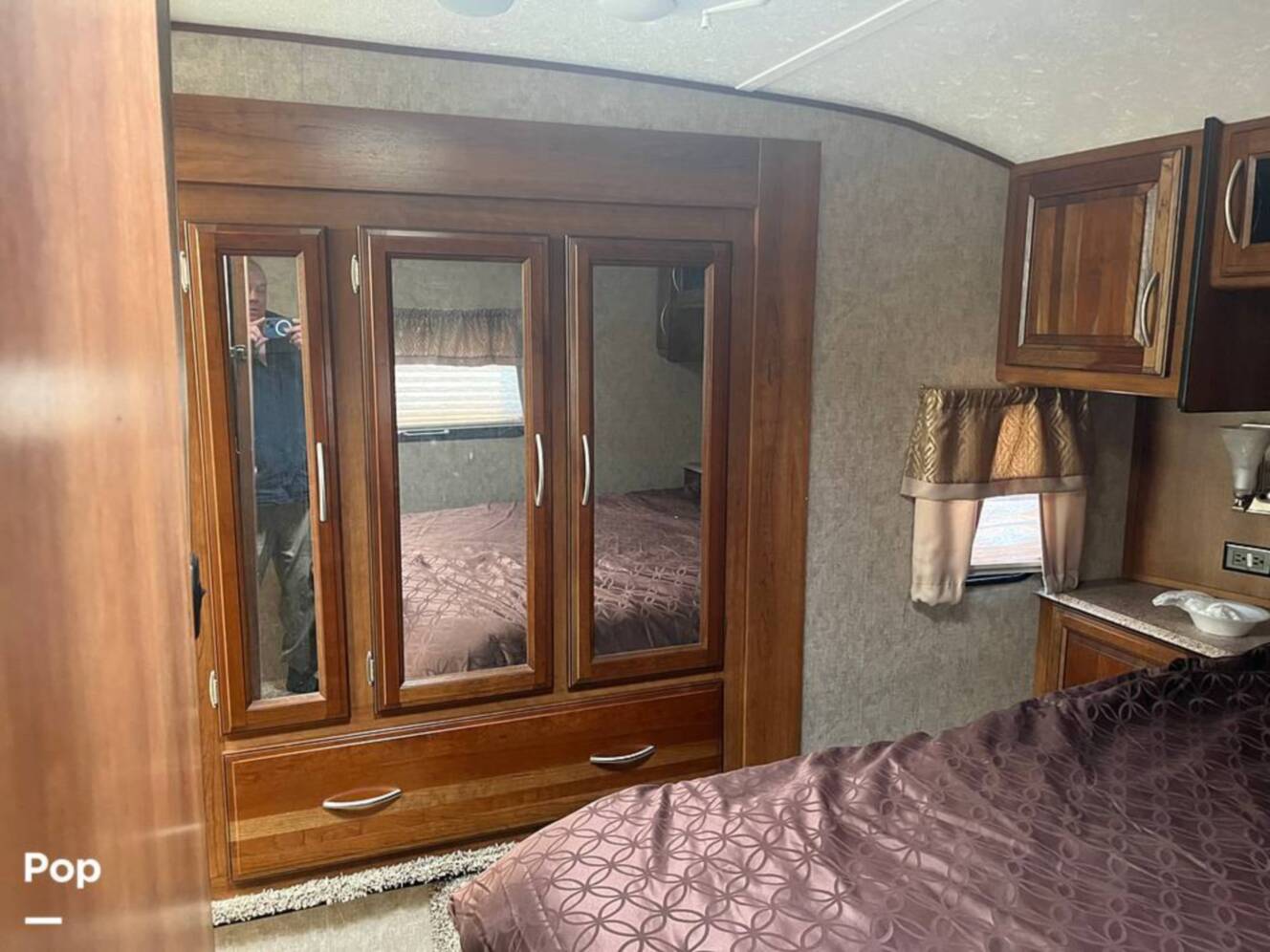 A photo of this 2016 Prime Time Crusader 337QBH