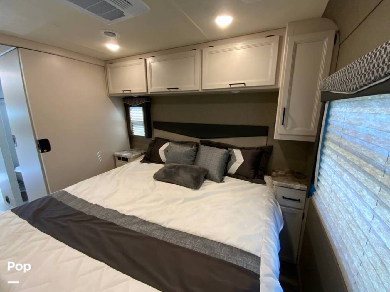 A photo of this 2021 Thor Motor Coach A.C.E. Evo 32.3