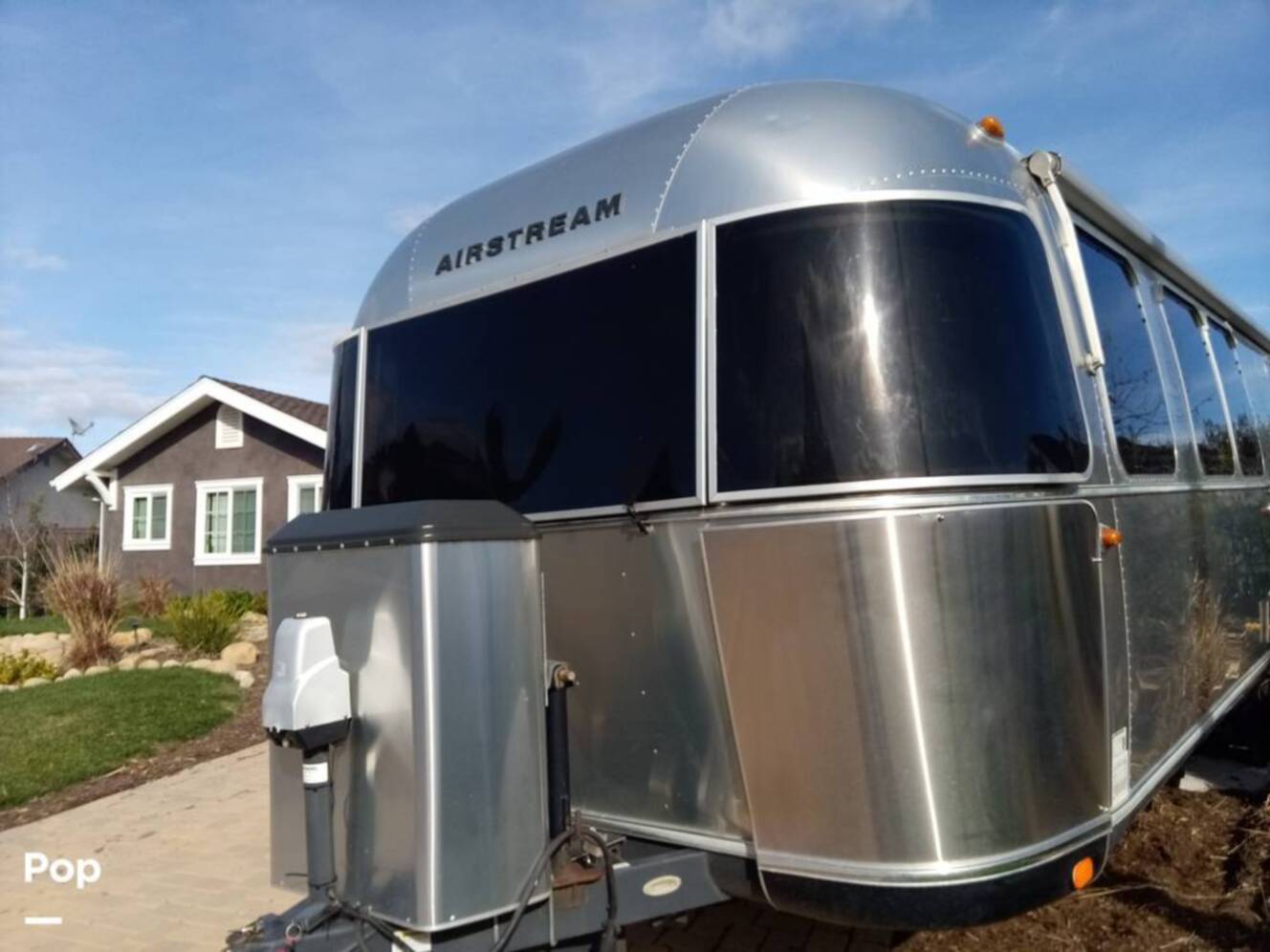 A photo of this 2016 Airstream Classic 30 Twin