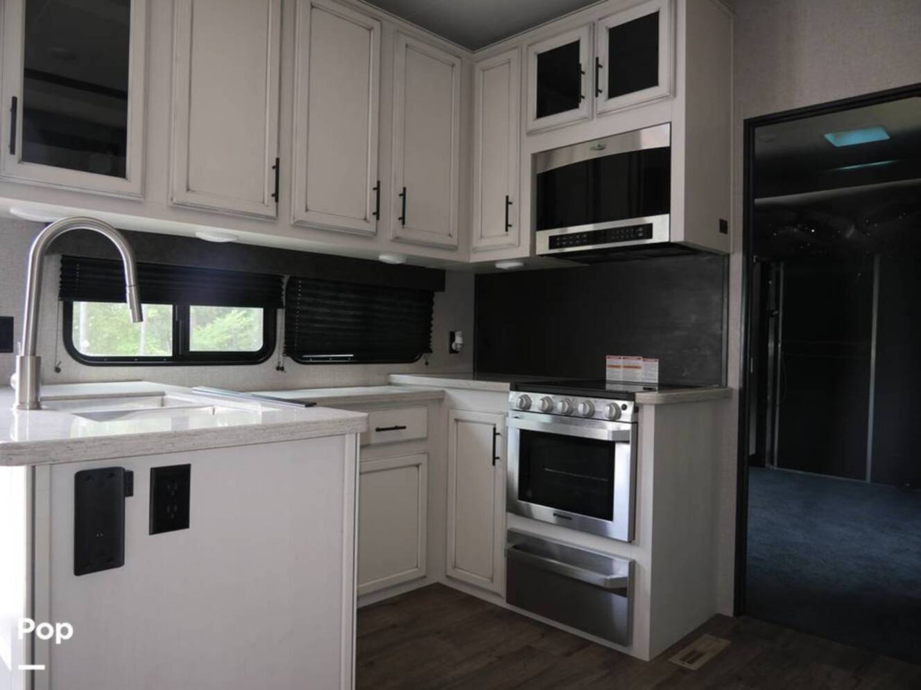 A photo of this 2020 Jayco Talon 385T