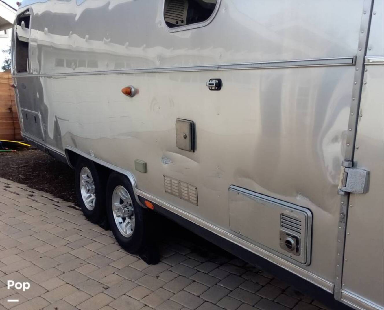 A photo of this 2016 Airstream Classic 30 Twin