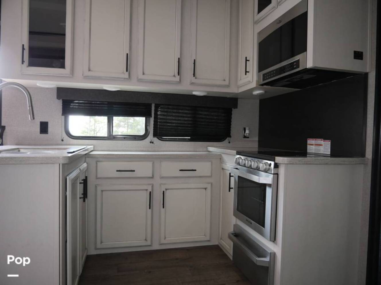 A photo of this 2020 Jayco Talon 385T