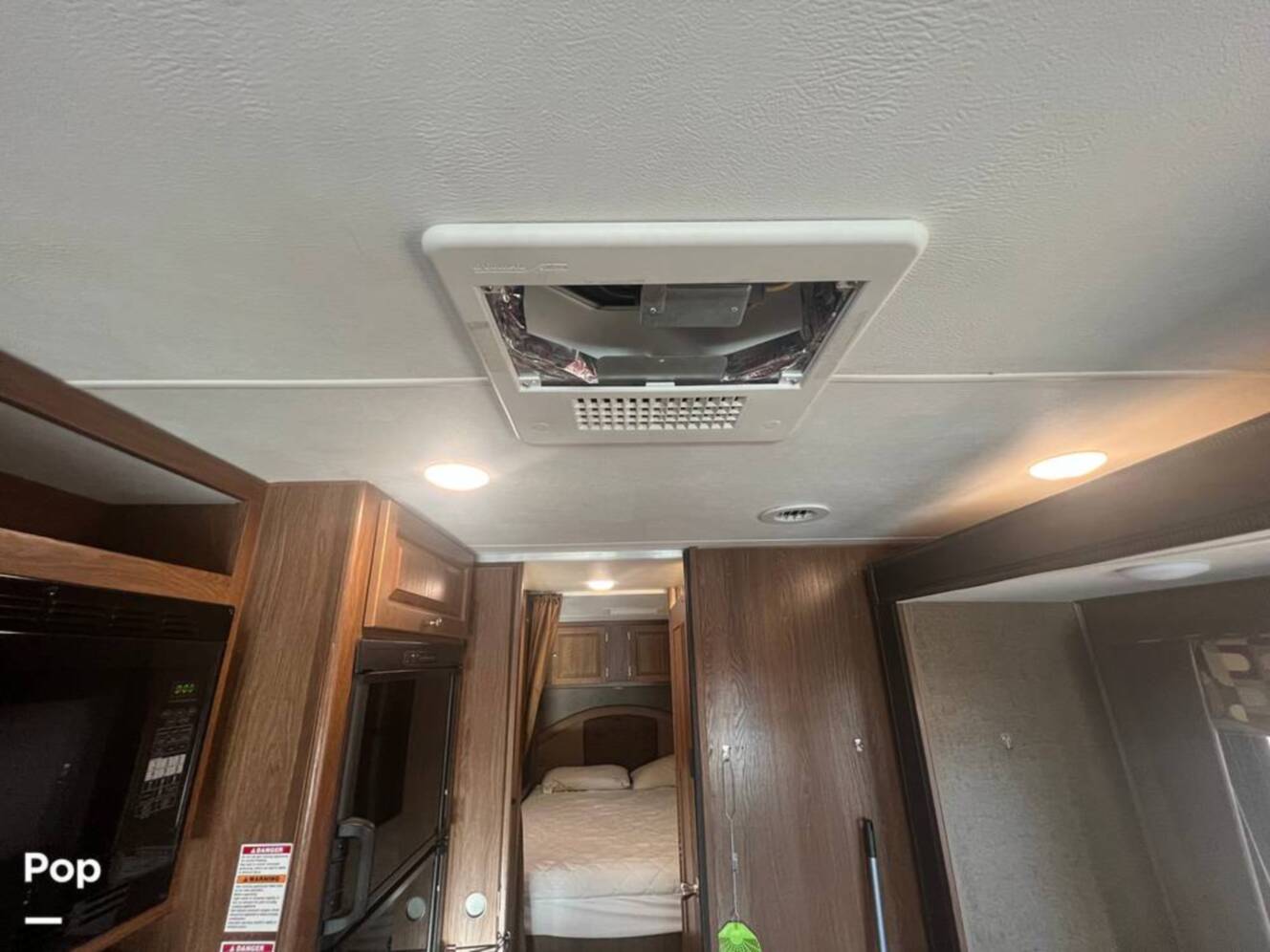A photo of this 2017 Coachmen Leprechaun 319MB