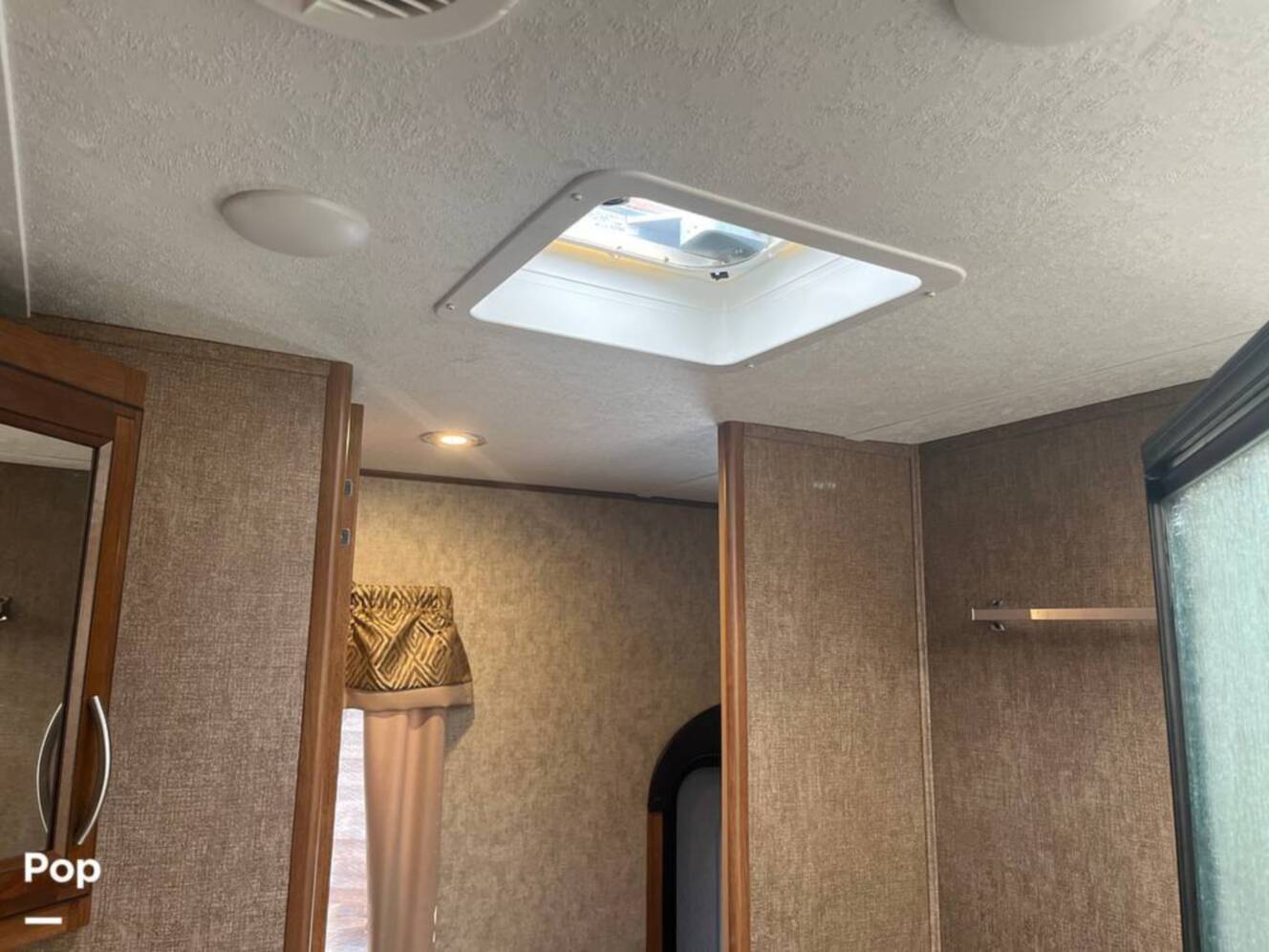 A photo of this 2016 Prime Time Crusader 337QBH