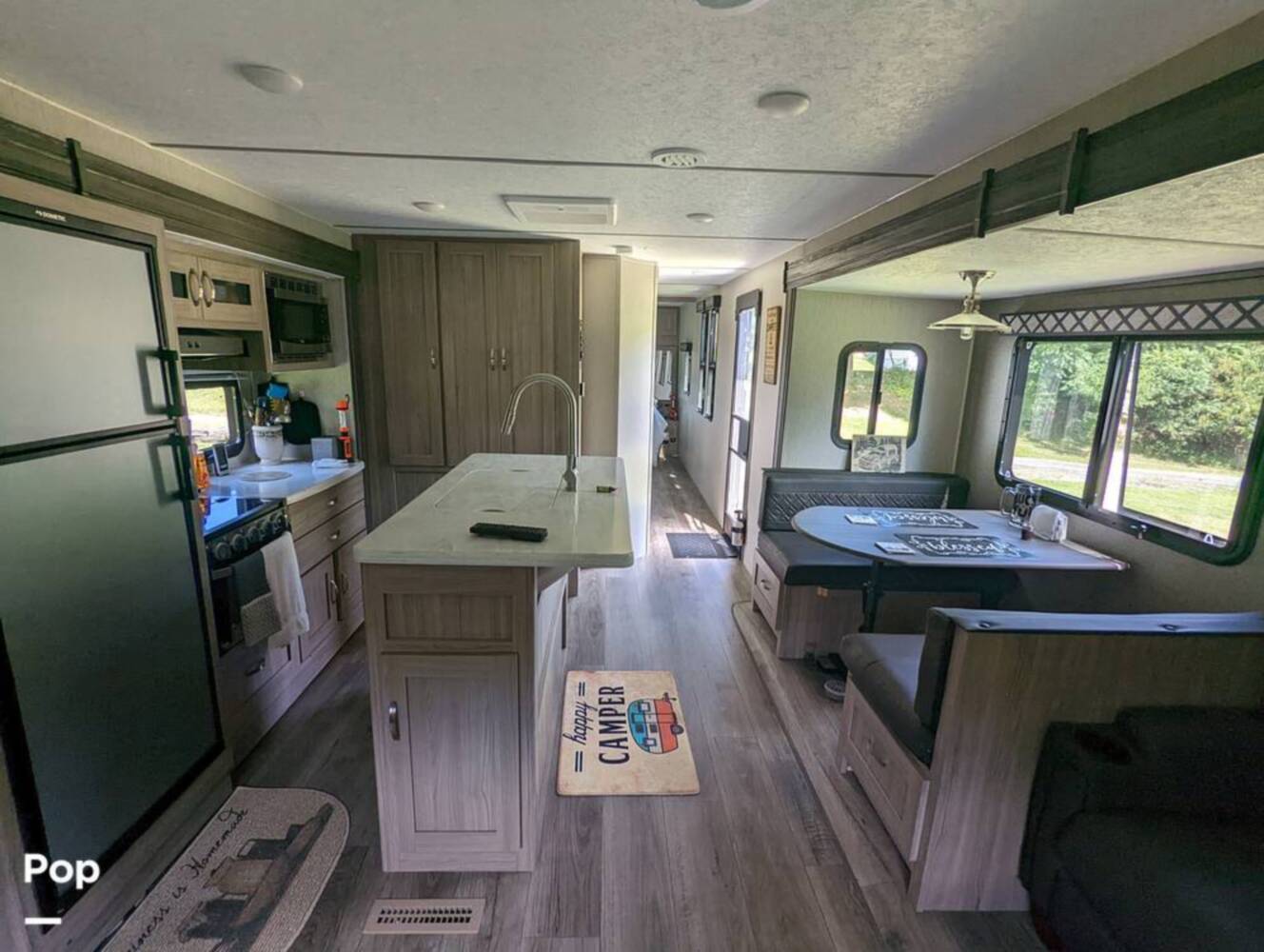 A photo of this 2021 Coachmen Freedom Express 323 BHDS