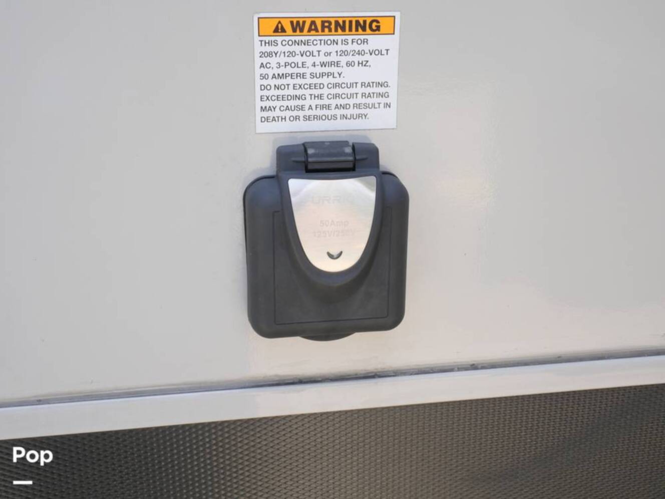A photo of this 2020 Jayco Talon 385T