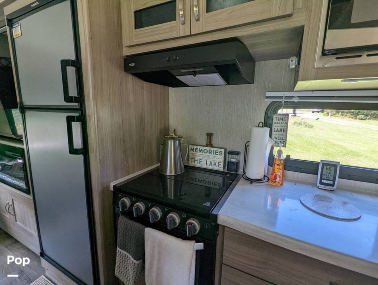 A photo of this 2021 Coachmen Freedom Express 323 BHDS