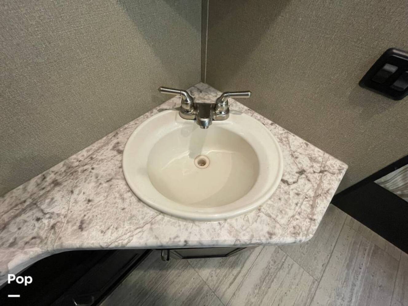 A photo of this 2018 Grand Design Imagine 3170BH