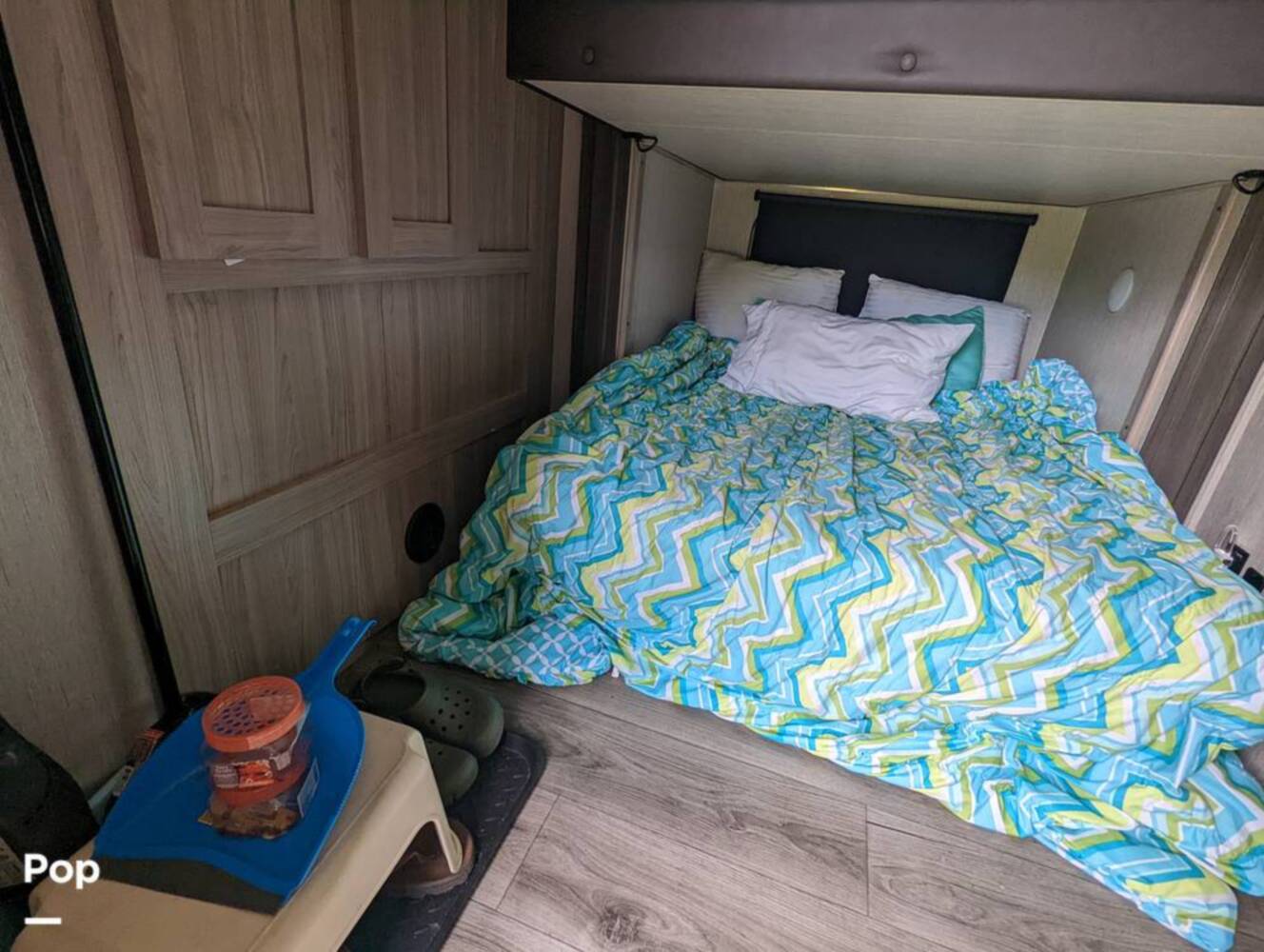 A photo of this 2021 Coachmen Freedom Express 323 BHDS