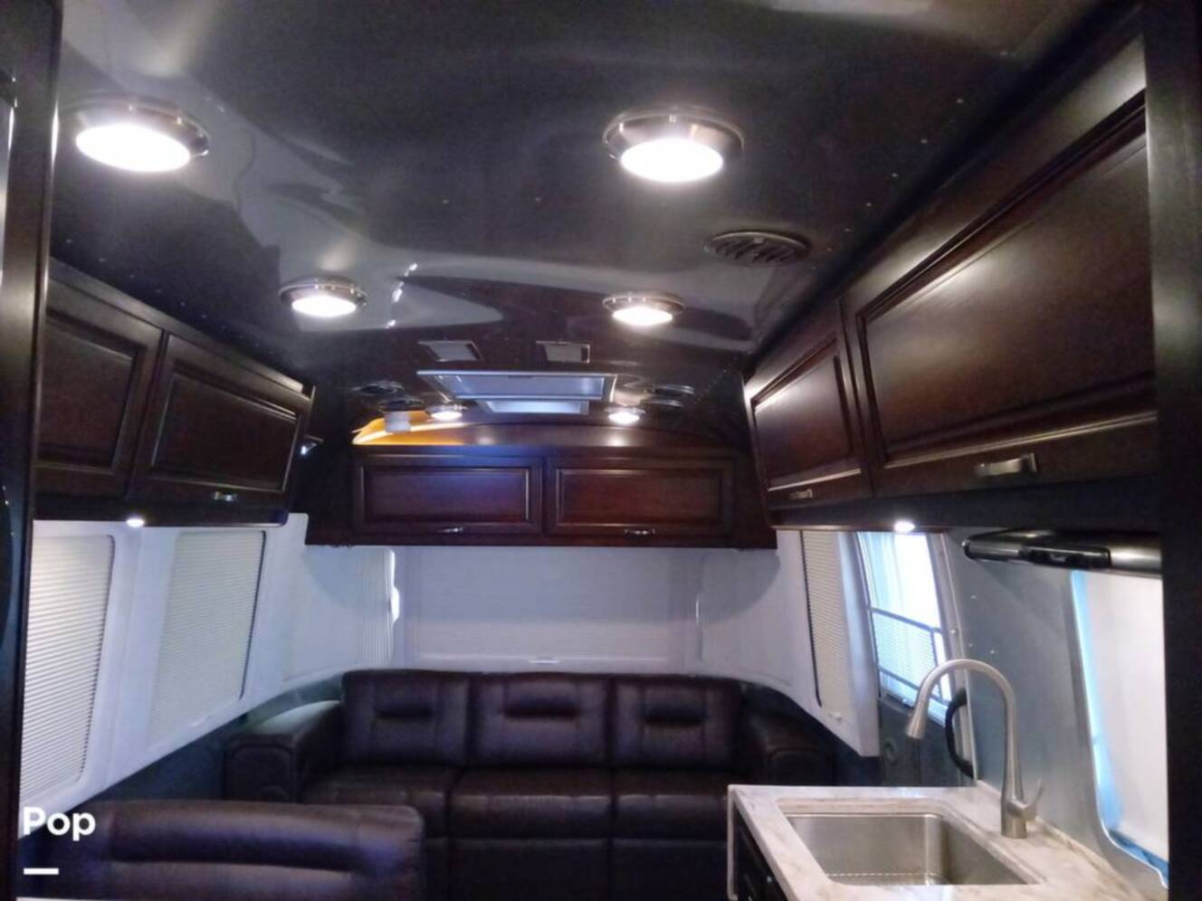 A photo of this 2016 Airstream Classic 30 Twin