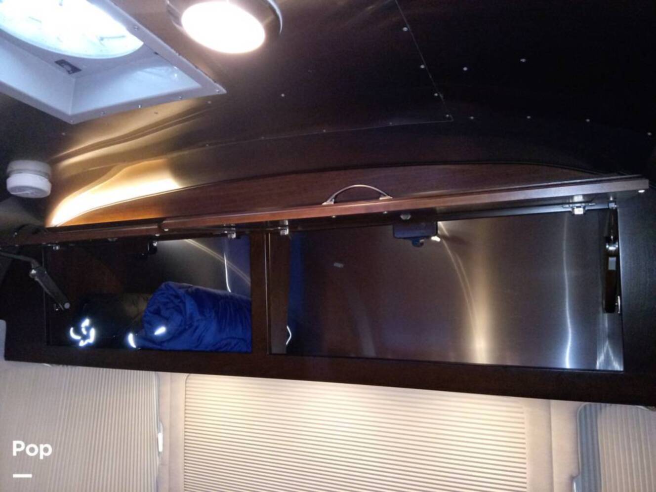A photo of this 2016 Airstream Classic 30 Twin
