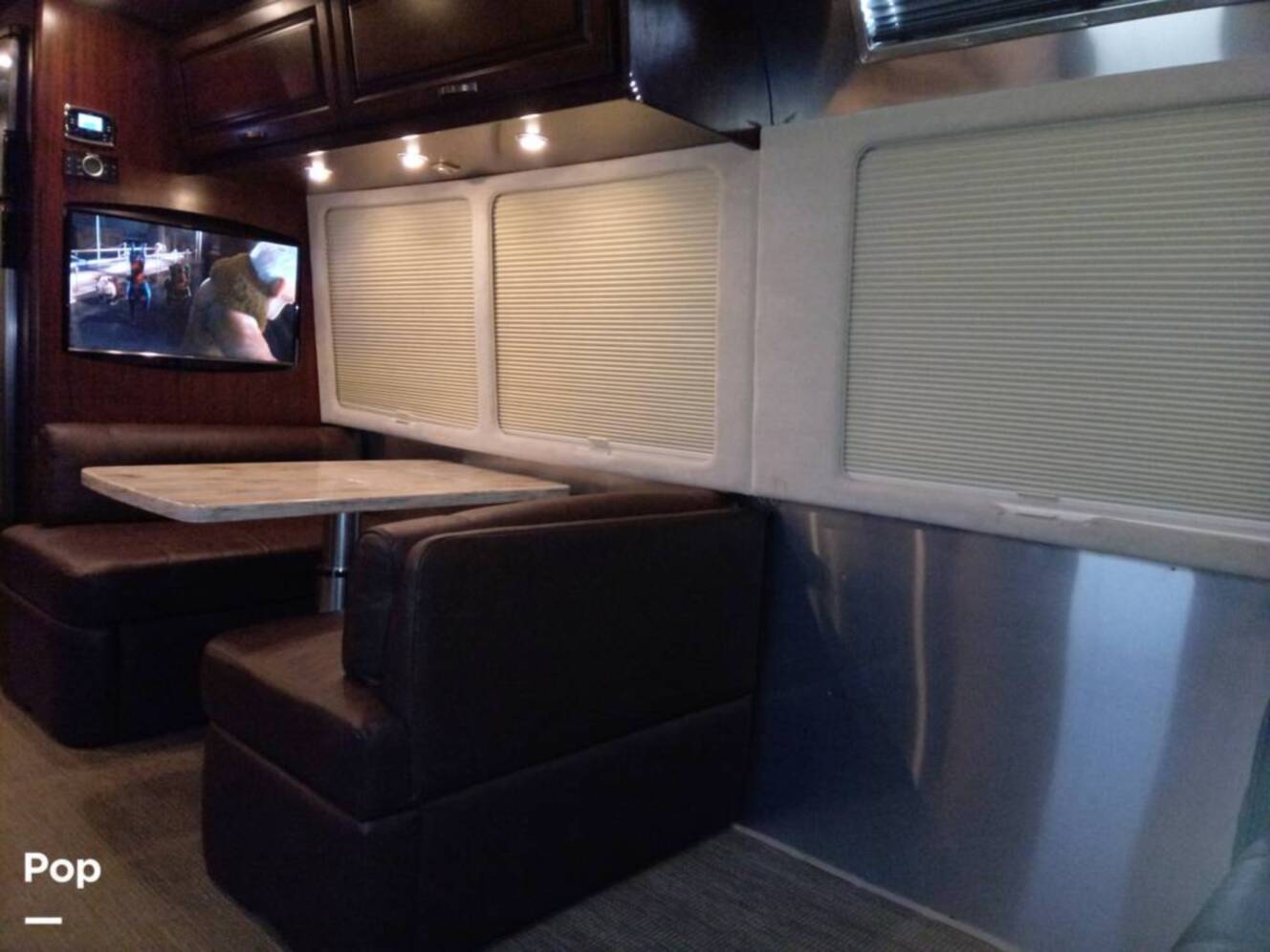 A photo of this 2016 Airstream Classic 30 Twin
