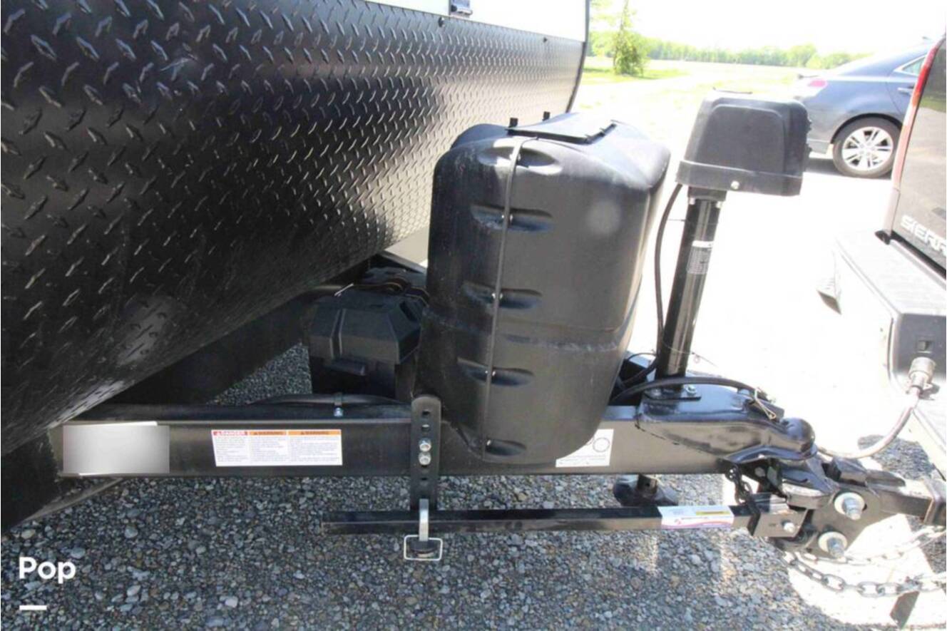 A photo of this 2022 Forest River Wildwood X-lite 263BHXL