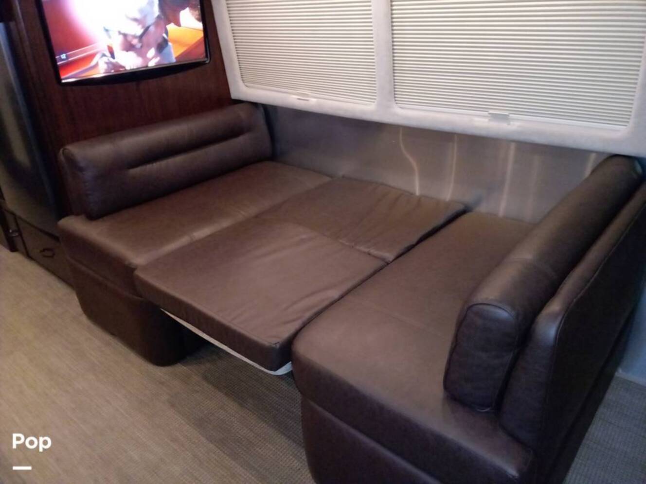 A photo of this 2016 Airstream Classic 30 Twin