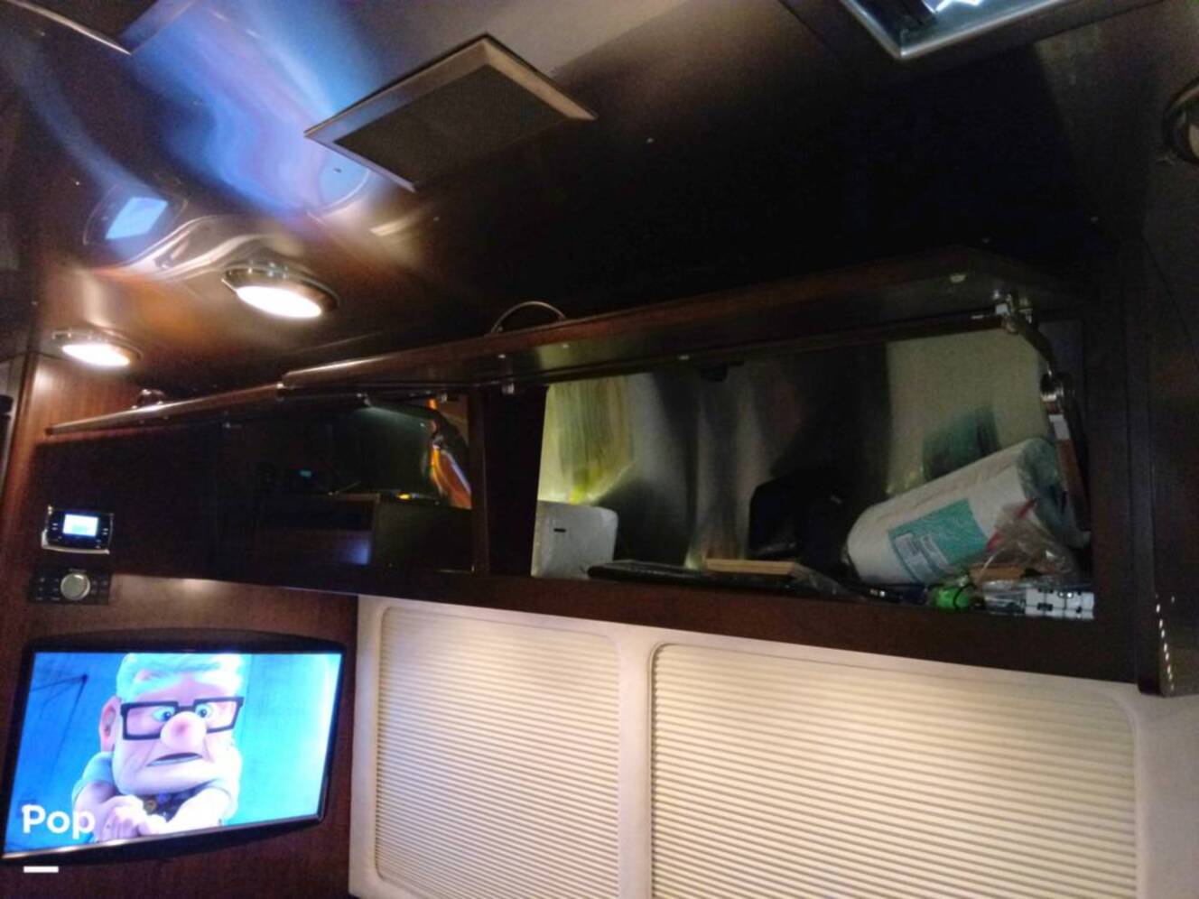 A photo of this 2016 Airstream Classic 30 Twin