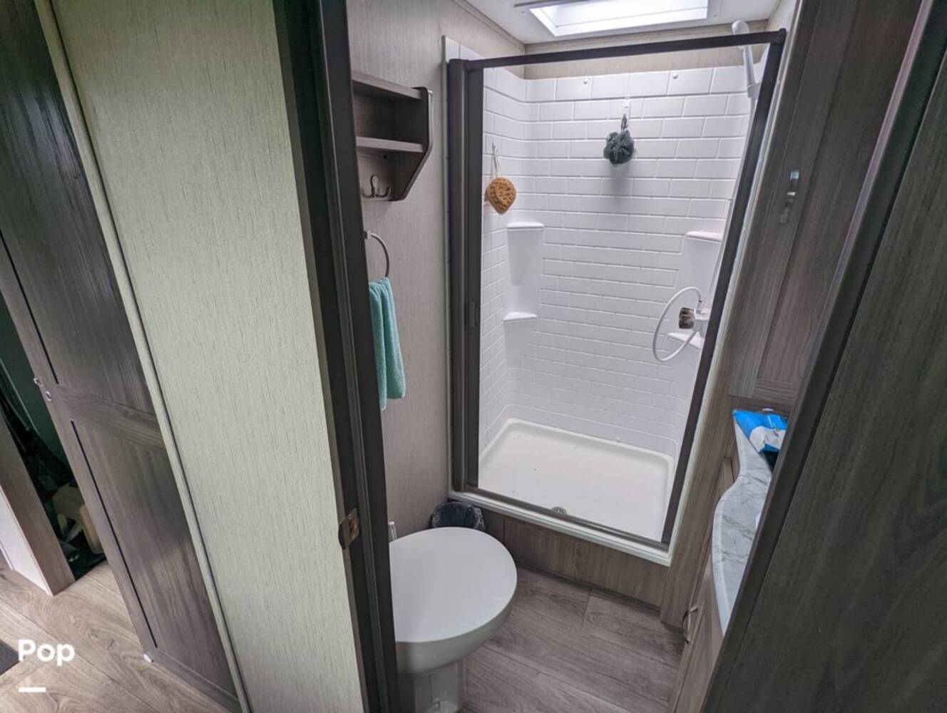 A photo of this 2021 Coachmen Freedom Express 323 BHDS