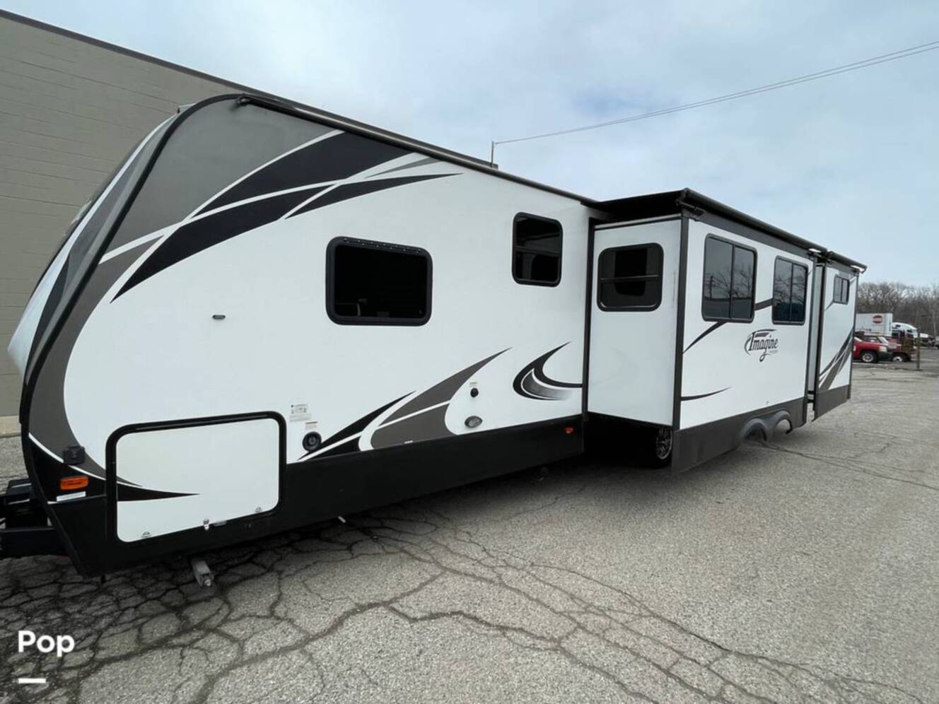 A photo of this 2018 Grand Design Imagine 3170BH