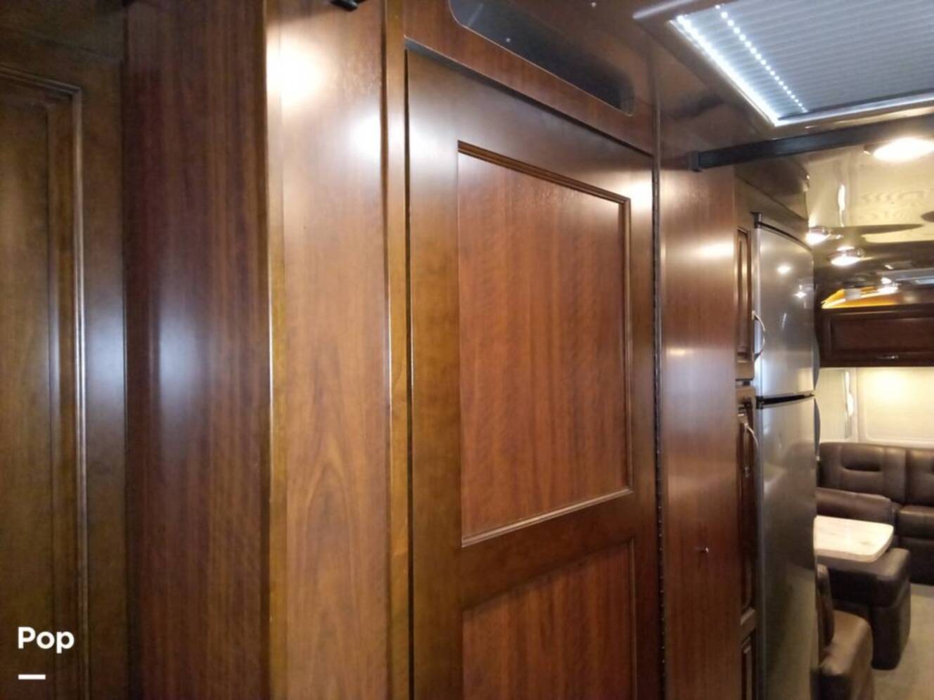 A photo of this 2016 Airstream Classic 30 Twin