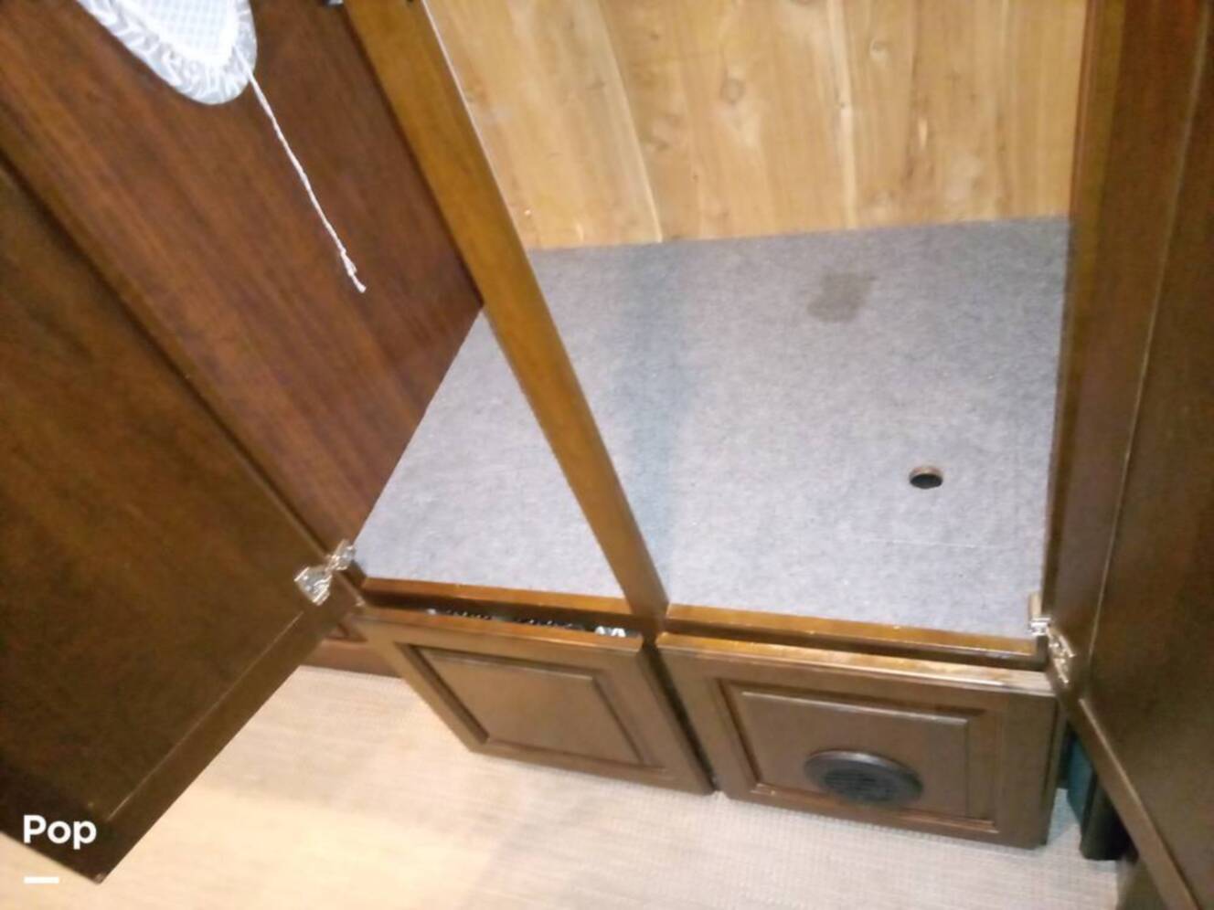 A photo of this 2016 Airstream Classic 30 Twin