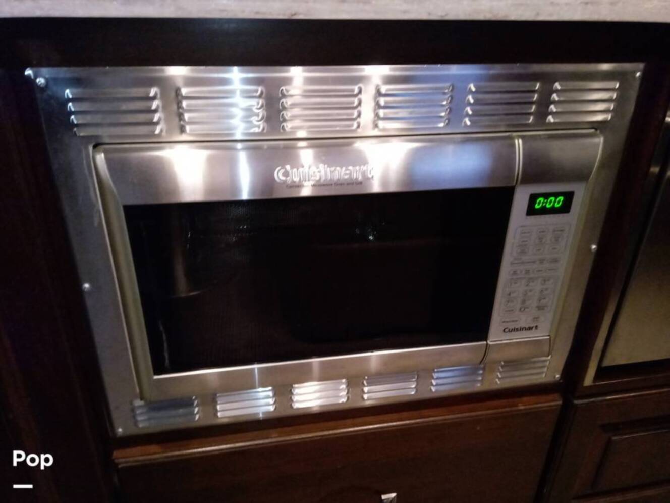 A photo of this 2016 Airstream Classic 30 Twin