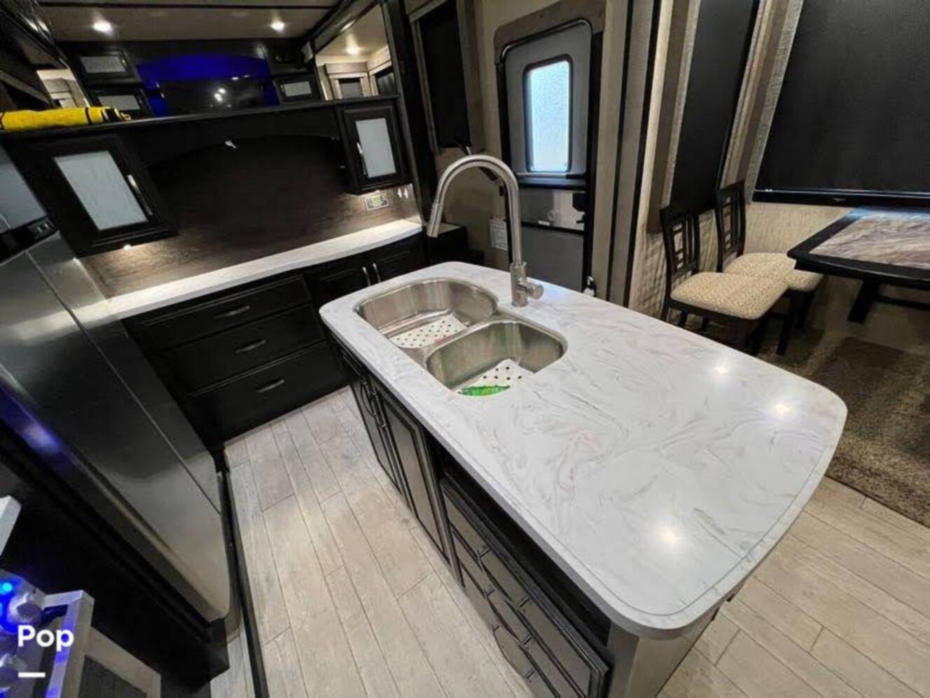 A photo of this 2018 Grand Design Momentum 376TH