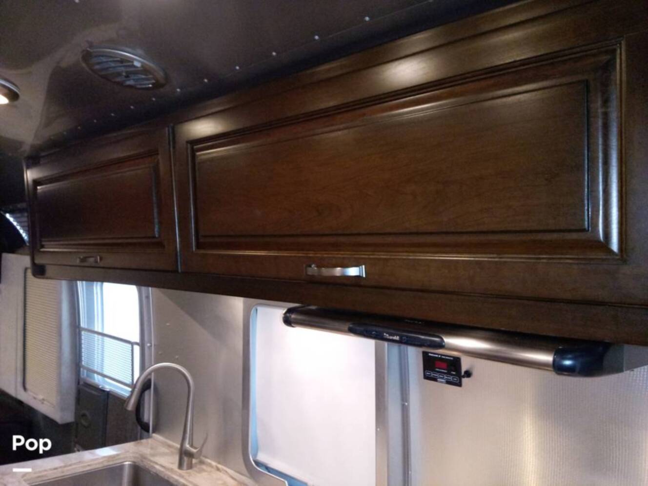 A photo of this 2016 Airstream Classic 30 Twin