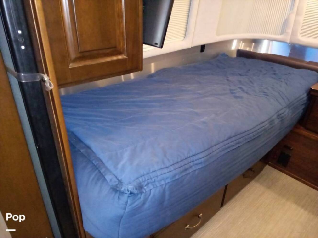 A photo of this 2016 Airstream Classic 30 Twin