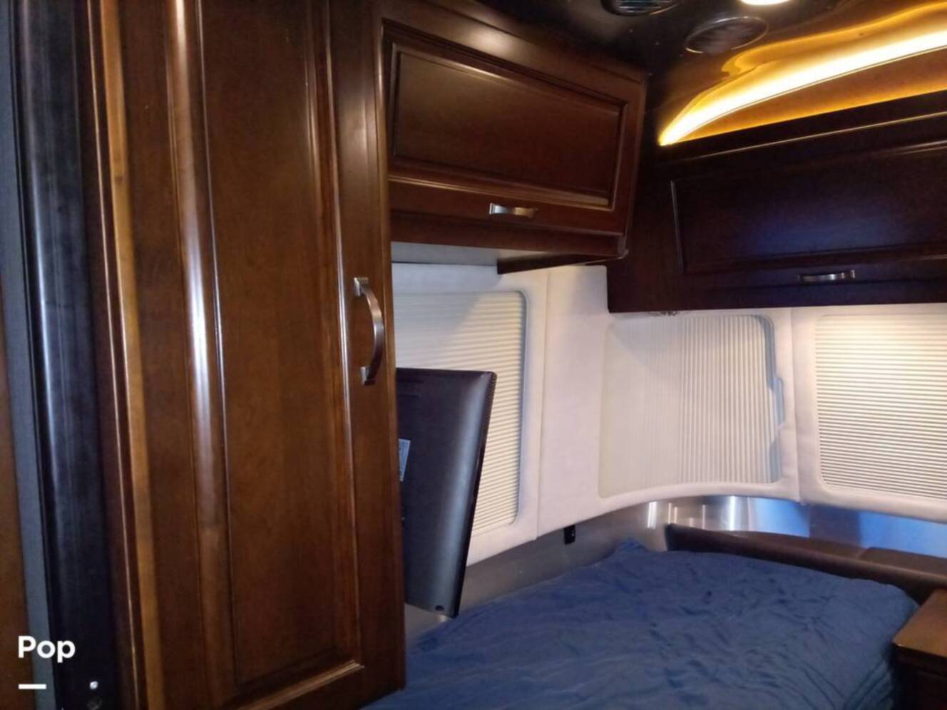 A photo of this 2016 Airstream Classic 30 Twin