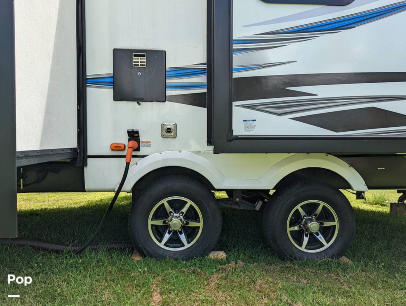 A photo of this 2021 Coachmen Freedom Express 323 BHDS