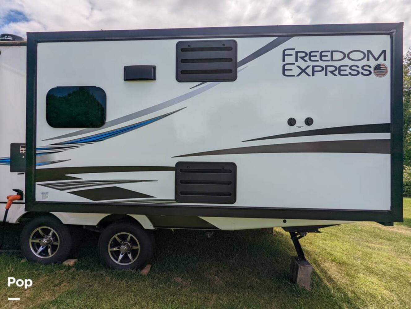 A photo of this 2021 Coachmen Freedom Express 323 BHDS