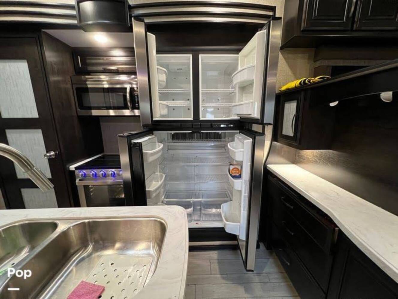 A photo of this 2018 Grand Design Momentum 376TH