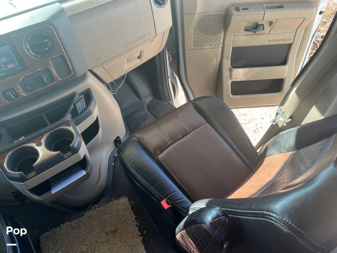 A photo of this 2017 Coachmen Leprechaun 319MB
