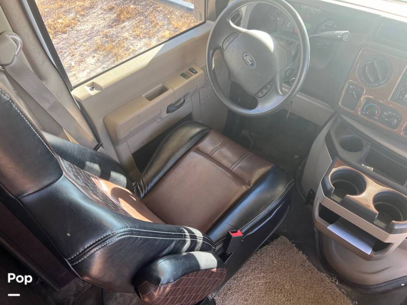 A photo of this 2017 Coachmen Leprechaun 319MB