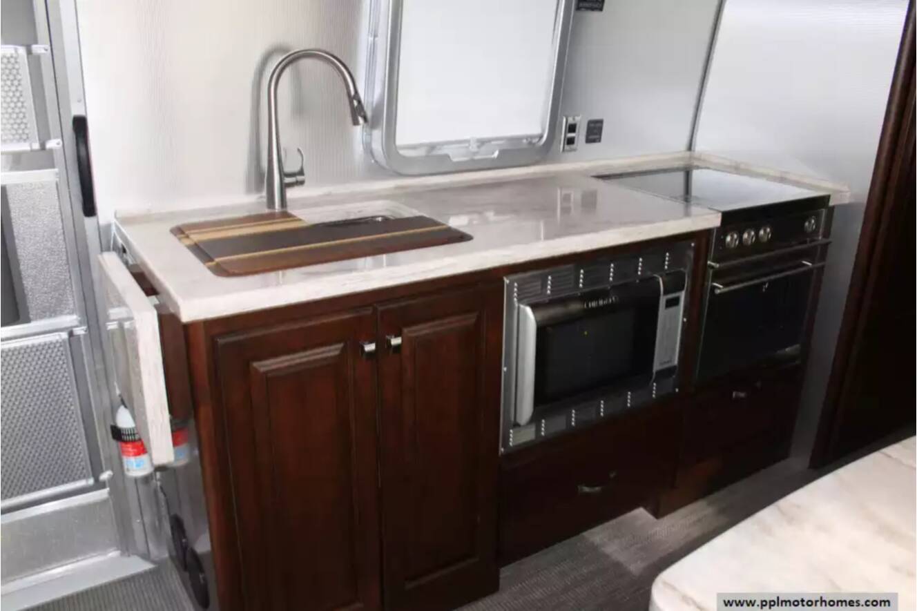 A photo of this 2016 Airstream Airstream Classic 30